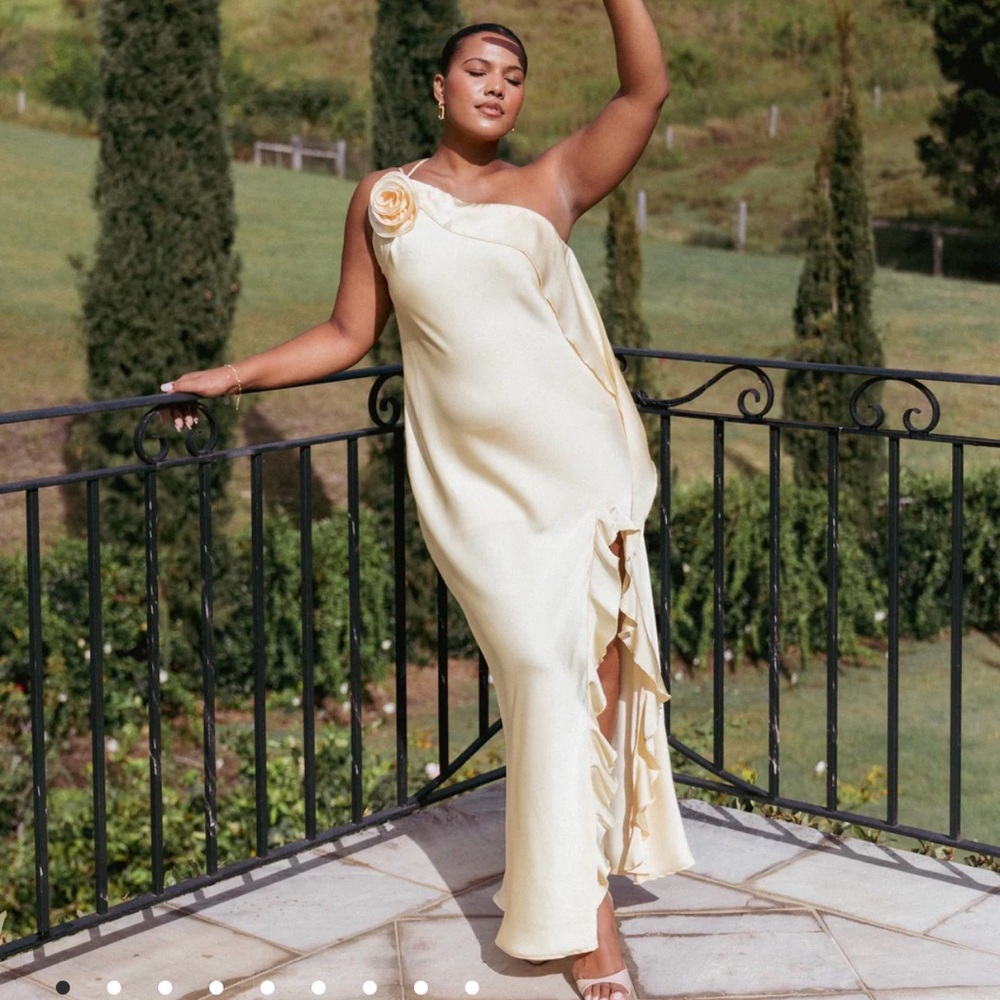 Petal & Pup Butter Yellow One-Shoulder Maxi Dress